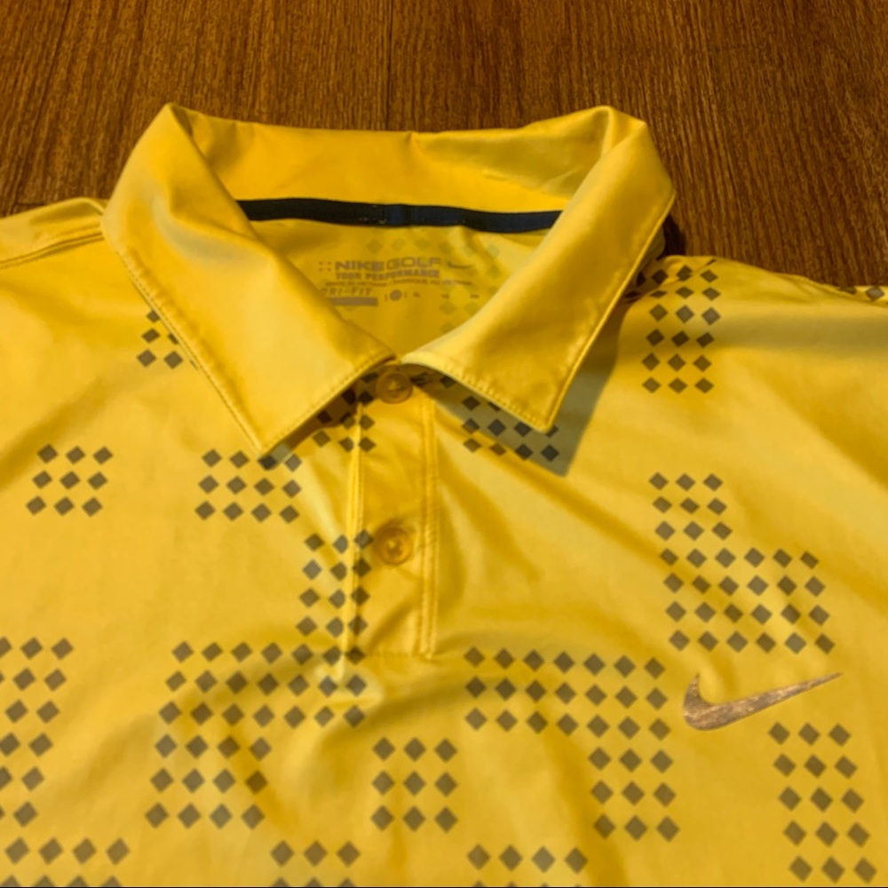 Nike Golf Tour Performance Short Sleeve Yellow Pattern Dri-Fit Polo Shirt Sz XL